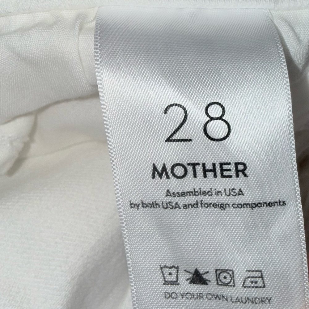 Like New MOTHER The Hustler Ankle Fray White Jeans Fairest Of Them All Size: 28 - Picture 12 of 15